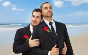 Hôn nhân đồng tính mưu cầu cuộc sống đoàn tụ tại Mỹ